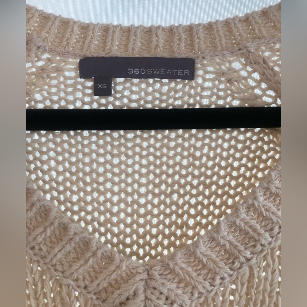 360 sweater - Picture 4 of 4